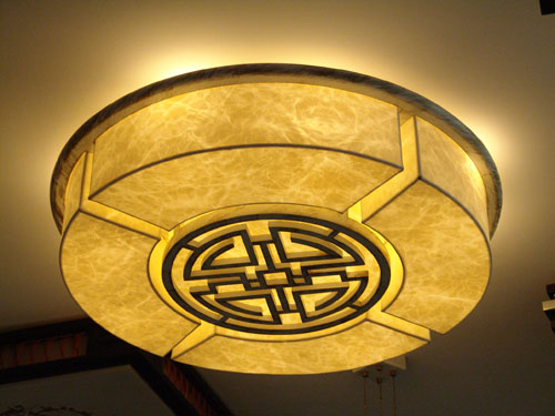 中式风格家居之灯具的华丽色彩