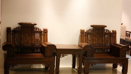 中式古典家具的需求日益转向由外观到材质上