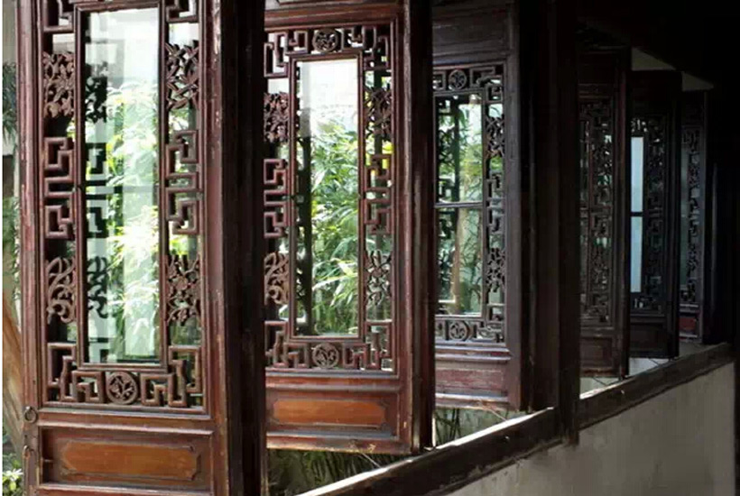 探索住宅的心灵之眼—中国元素窗棱的俊美之境